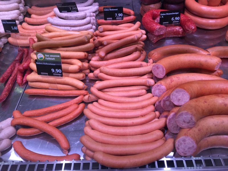 ecommerce-ST RAPHAEL-min_sausages_meat_butchery-1069321